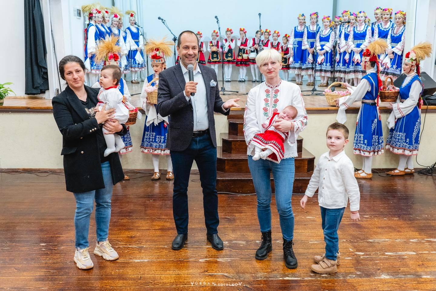  Кметът Калин Каменов 